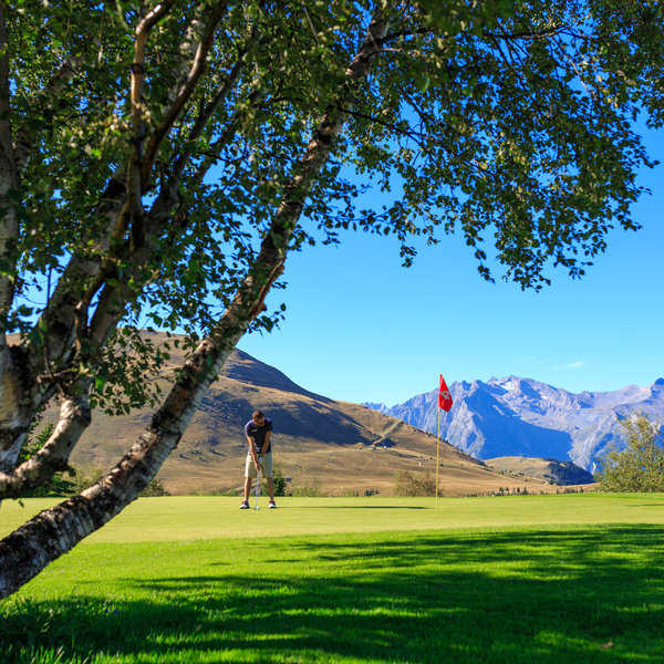 Golfing In The Oisans