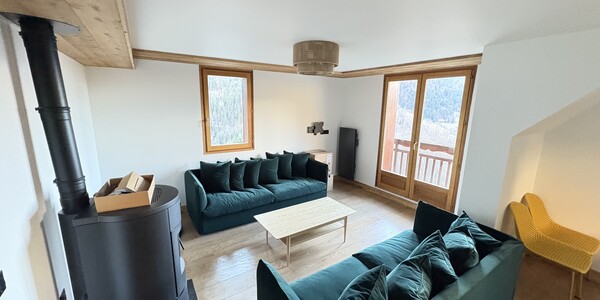 Saskia Lounges 302 lounge