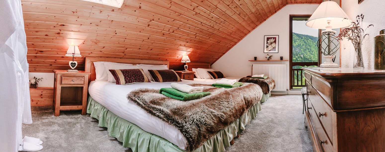 EAST Bedroom 5  2 