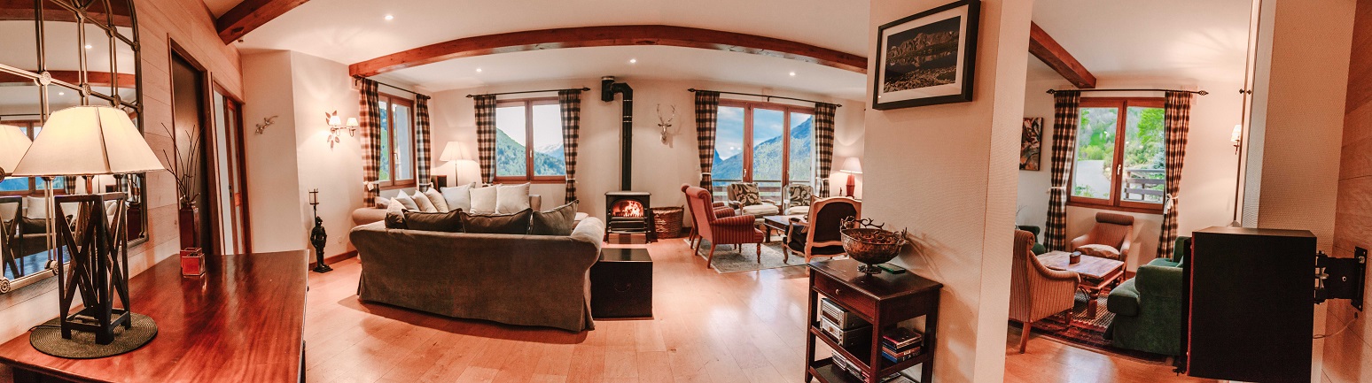 Lounge - when the WHOLE of Saskia is sold to one group  5 