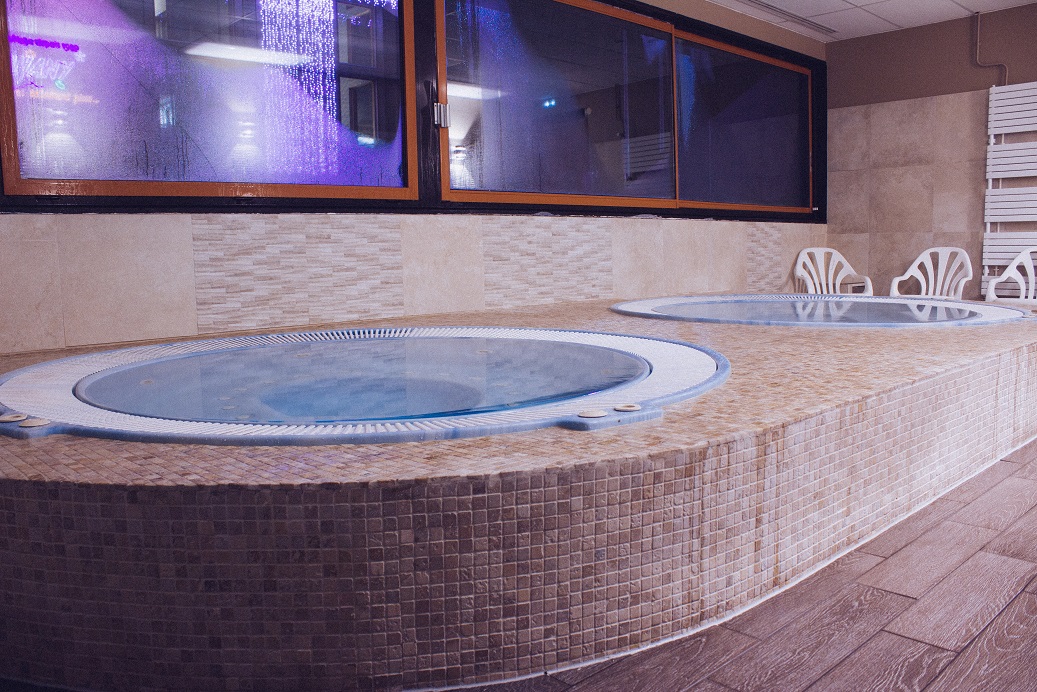 jacuzzi