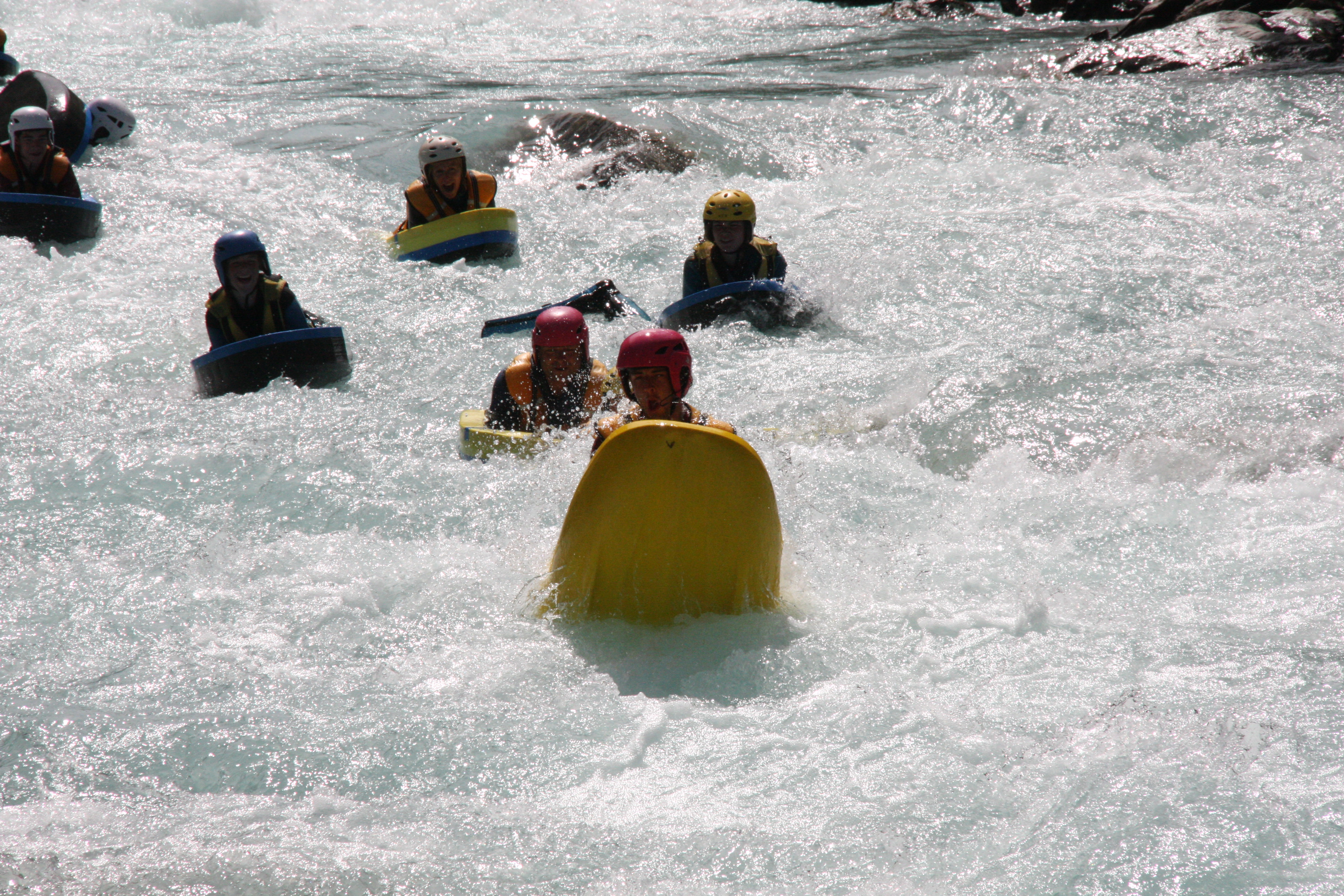 Hydro speeding rapids4